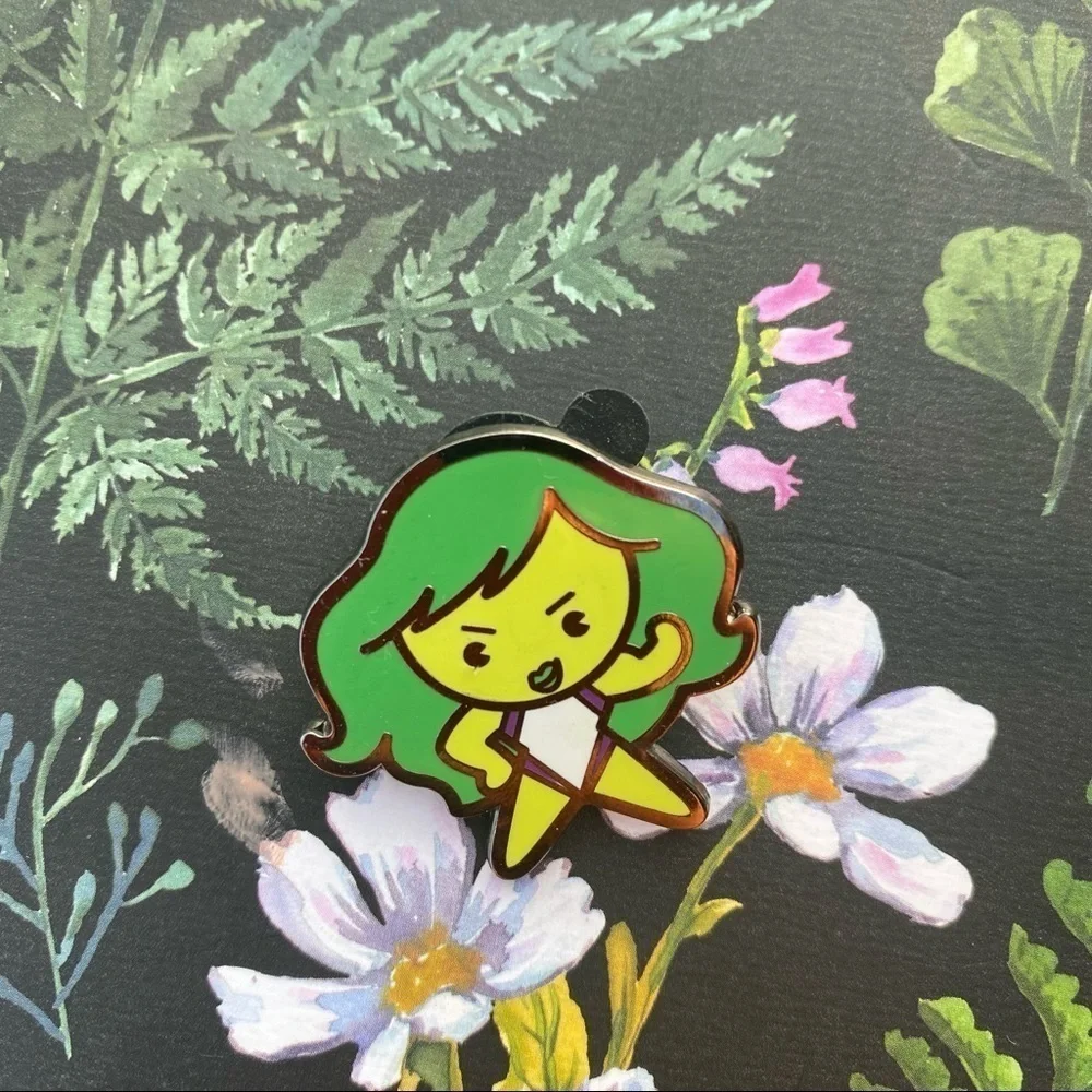 🌻 She Hulk Pin